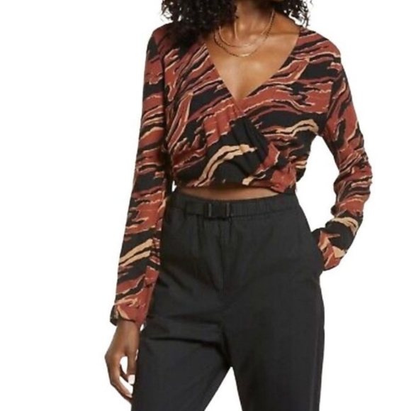 NWT BP Nordstrom Brown Burnout Tiger Stripe VNeck Crop Top Faux Wrap  Sm… - Picture 1 of 13